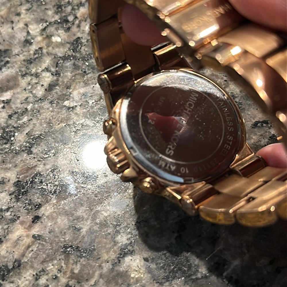 Michael Kors watch - Picture 6 of 10